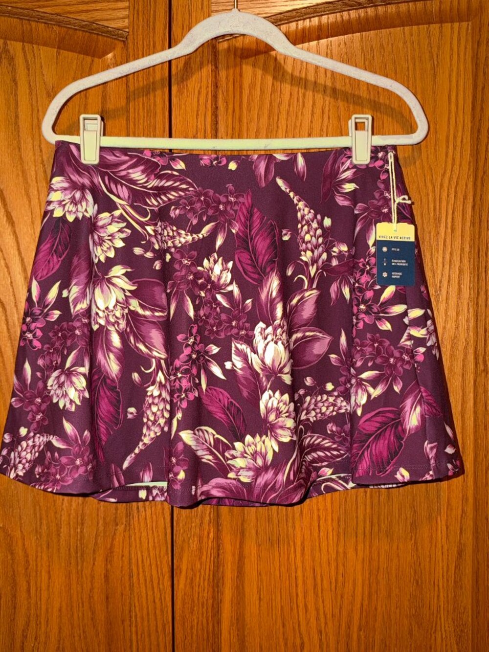 NWT TOMMY BAHAMA ACTIVE EVERYDAY SKORT SKIRT SZ M MEDIUM PURPLE FALL FLORAL
